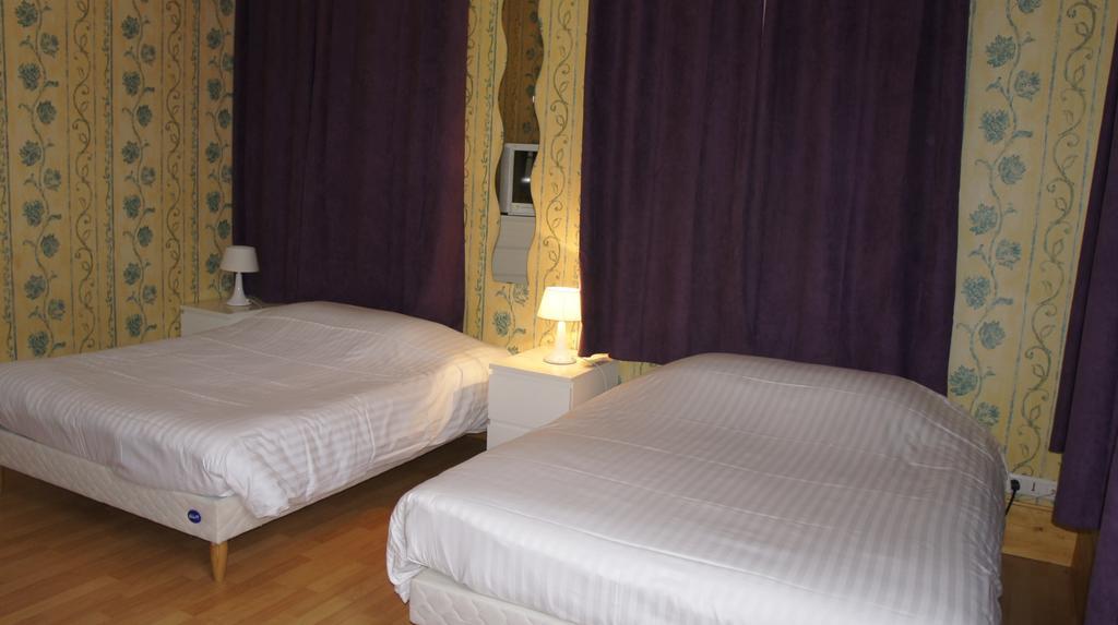 Le Natural Hotel Selongey Quarto foto